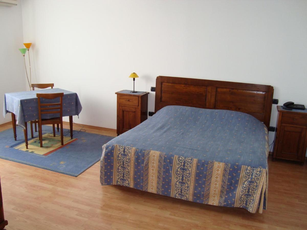 Vila Zoppas Inn Sînnicolau Mare 외부 사진